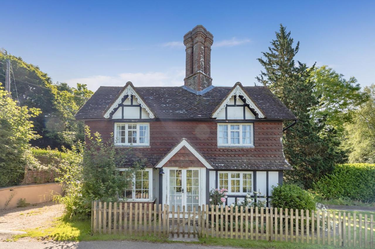 Danny Lodge - Country Cottage Near Brighton By Huluki Sussex Stays Hurstpierpoint Extérieur photo