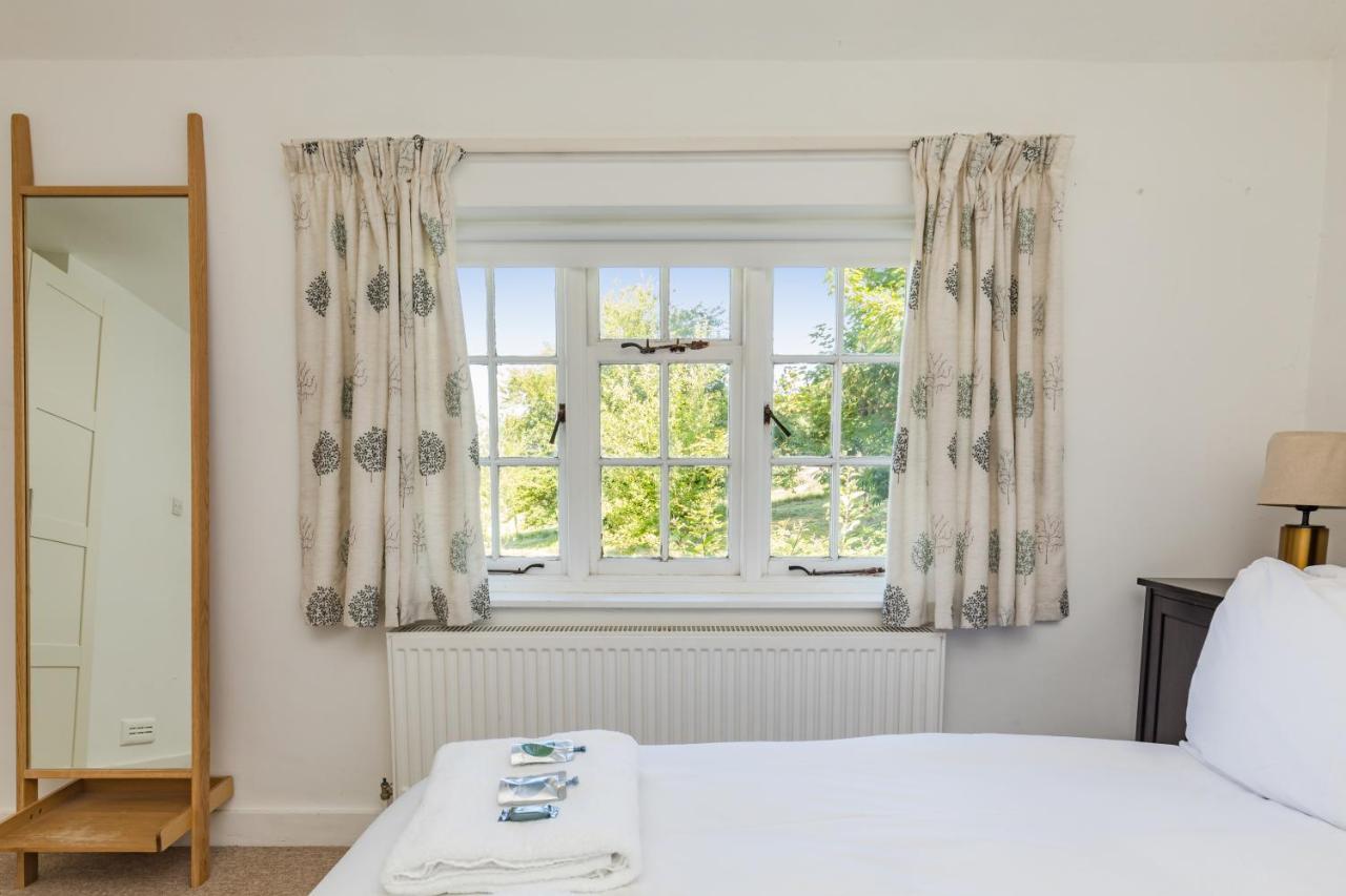 Danny Lodge - Country Cottage Near Brighton By Huluki Sussex Stays Hurstpierpoint Extérieur photo